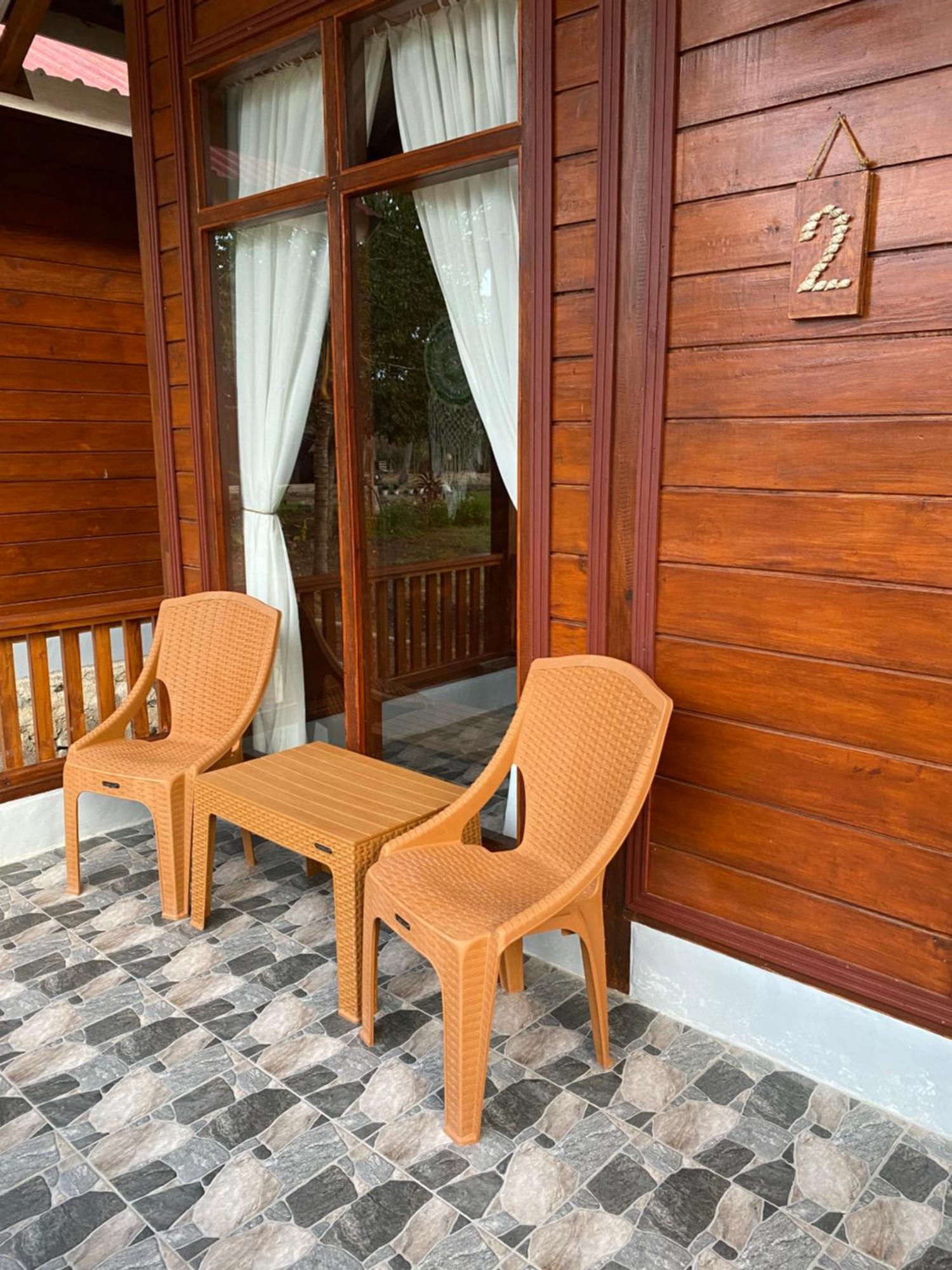 Nuna Bungalows Riung Εξωτερικό φωτογραφία